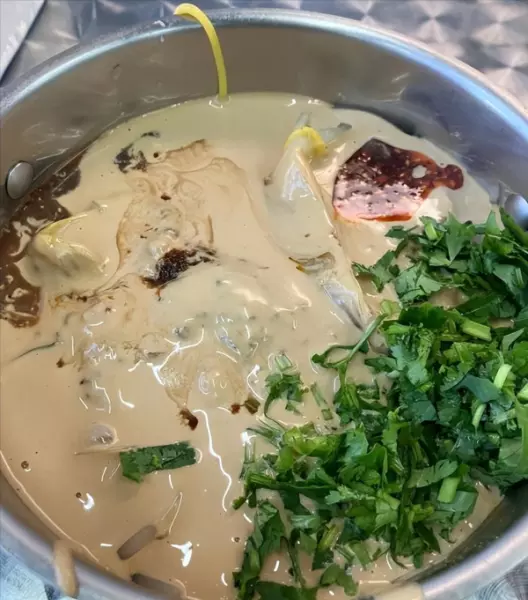 西三旗旧货市场门口有个东北麻辣烫店叫什么(12)