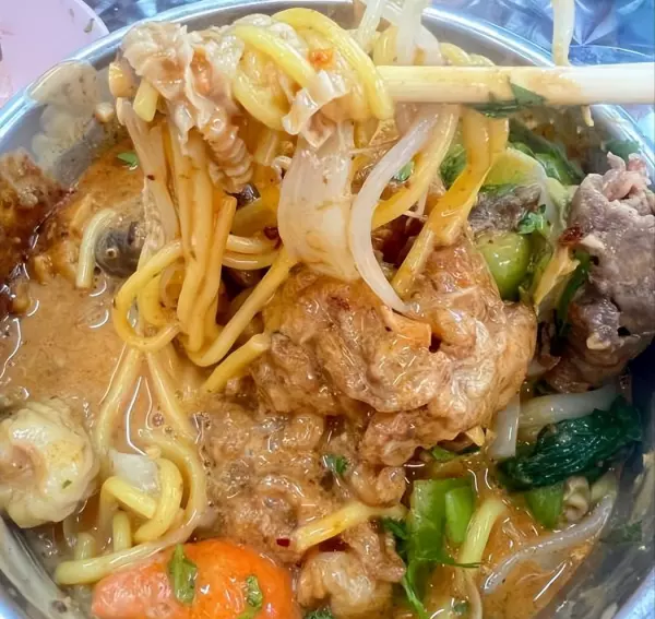 西三旗旧货市场门口有个东北麻辣烫店叫什么(4)