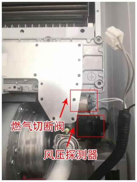 林内地暖锅炉压力降到零怎么办(14)