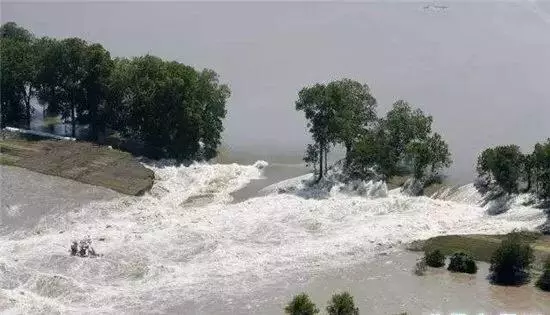 梦见水龙头流水关不住是什么意思(3)