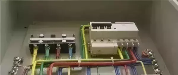 真空开关老是跳闸怎么回事(1)