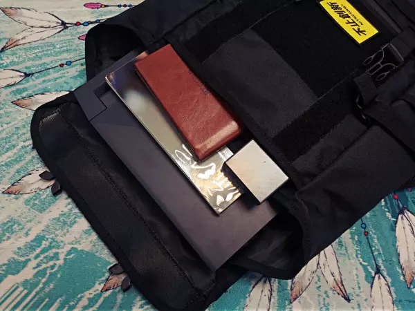 bvbp是什么品牌的包包(11)