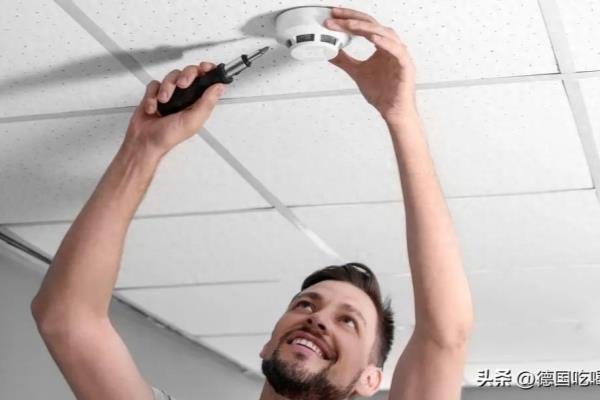 装修会有烟雾报警器吗怎么关.