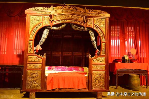 床是谁发明的 他怎么发现的,古代的床是谁做的.