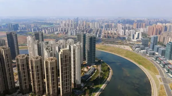 河畔新世界是恒大天府半岛吗(12)