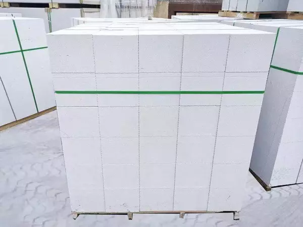混凝土砖是采用什么成型的砖(1)