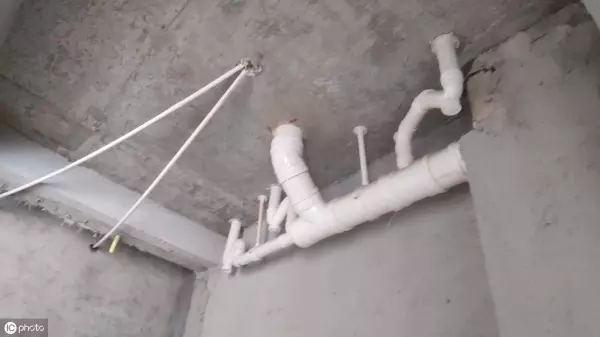 金牛水管和日丰水管哪个质量好一点(8)