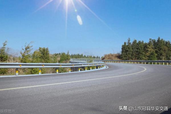 护栏价格多少钱一米怎么算.