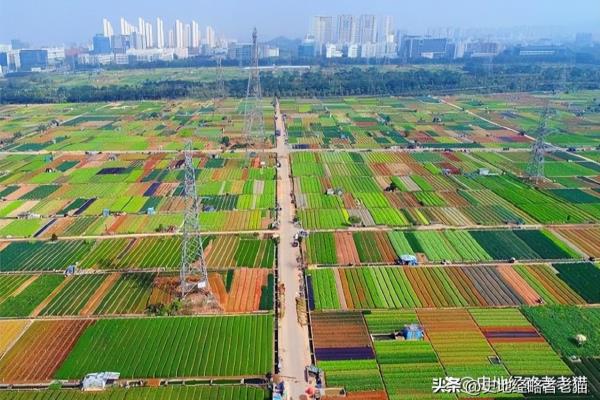北京市占地面积大约是16800平方千米对吗.