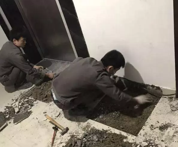 瓷砖修补剂ab胶干了之后怎么去掉(3)