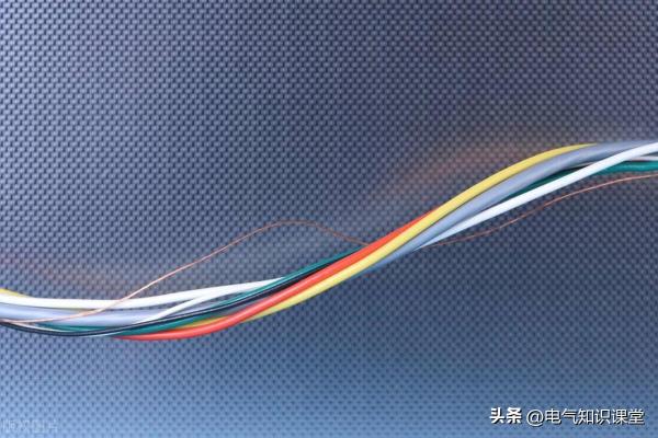 电缆截面积怎么算4*25+1*16.