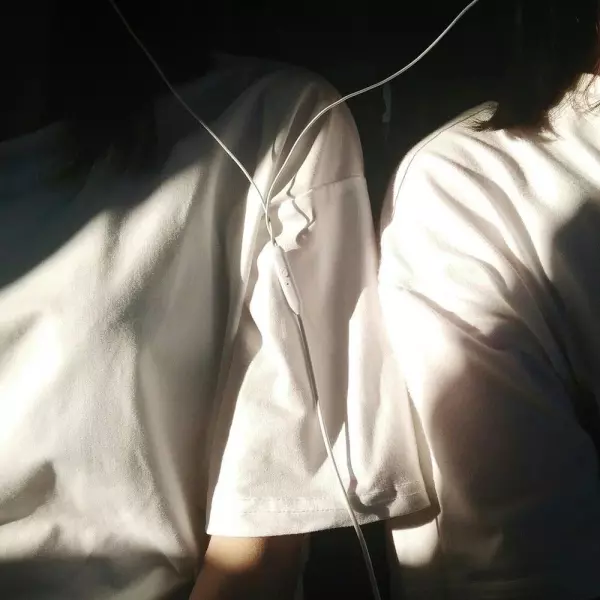 阶砖不会拒绝磨蚀 窗花不可幽禁落霞什么意思(5)