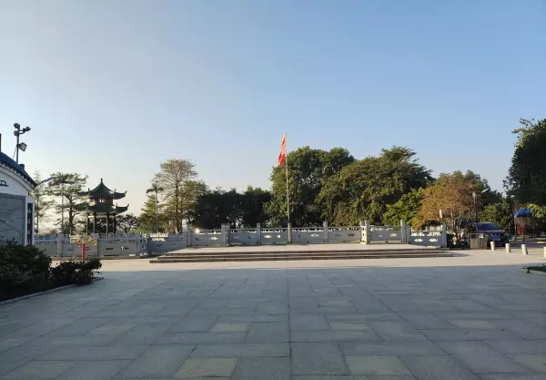 极浦亭餐厅老板梁钦是哪里人(7)