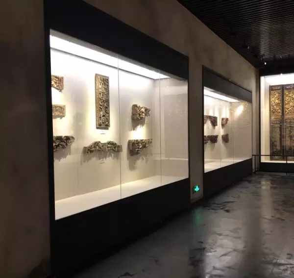 博物馆玻璃展柜尺寸(2)