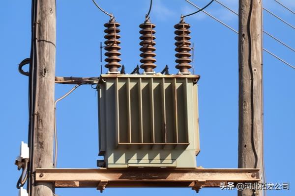 跌落式开关固定松动,支架位移,有异物属于什么缺陷.