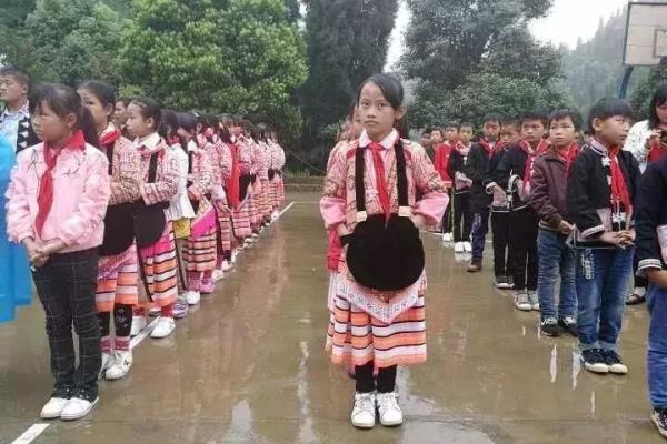 布客是什么意思.