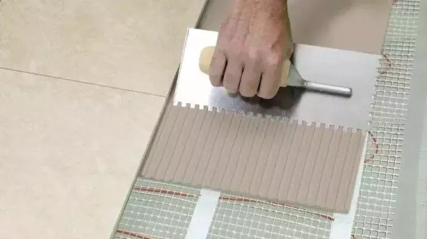 磁砖胶与水泥哪个更牢固(1)
