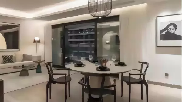 得一家居和顾家家具哪个好(7)
