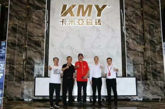 卡米亚瓷砖是2019年一线品牌吗(4)