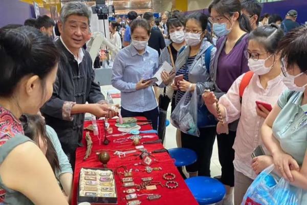 乔木森是国家非遗传承人吗.