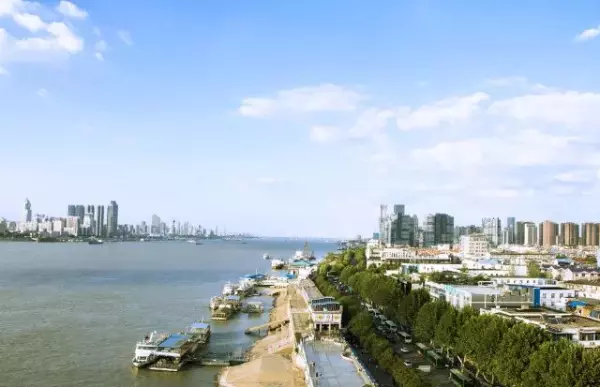 东湖别墅住的都是什么人(13)