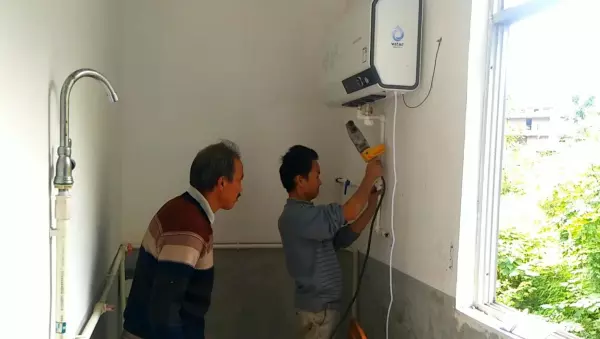 电热水器安全吗会不会发生触电事故(7)