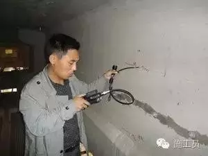 楼面混凝土开裂的原因和处理方案(10)