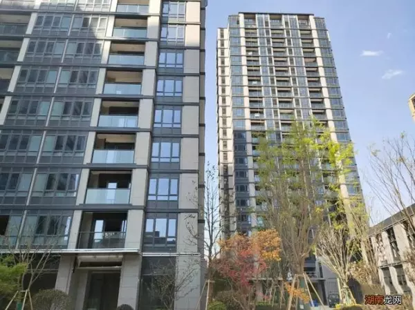 中间建筑3区都住了什么人(1)
