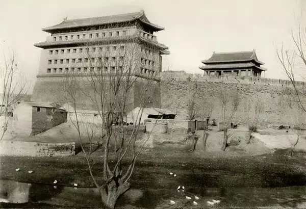 古代城池难道四面都有围墙吗(2)