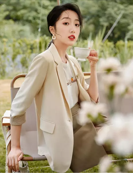 卡尔诺女装什么档次(42)