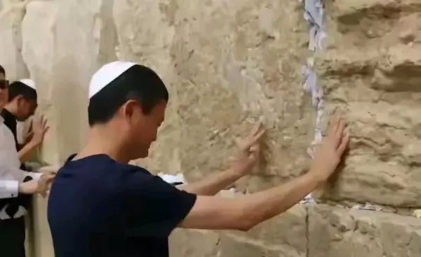 厕所里点灯找屎是歇后语吗(2)