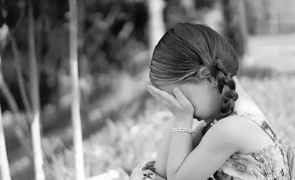 我对着做家务的男人不停地大喊你为什么要和我的哥哥这样对我我对你还不够好吗(5)