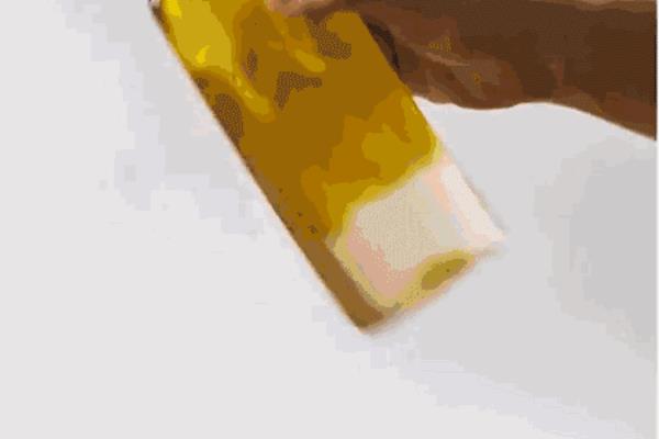 擦木地板用什么擦最干净不沾灰尘.