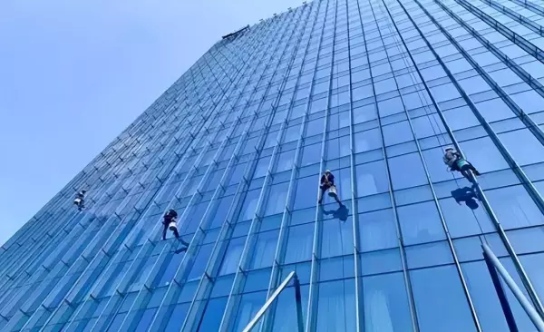 点支撑玻璃幕墙玻璃肋采用什么玻璃(1)