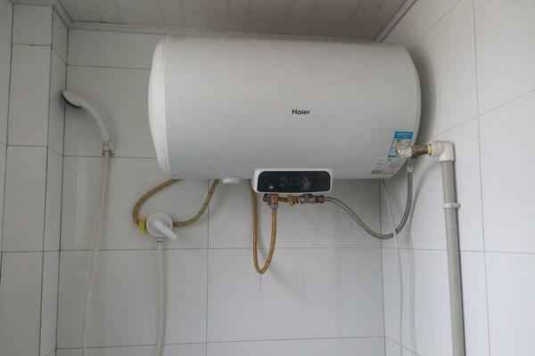 斯宝亚创热水器水温不够热怎么回事.