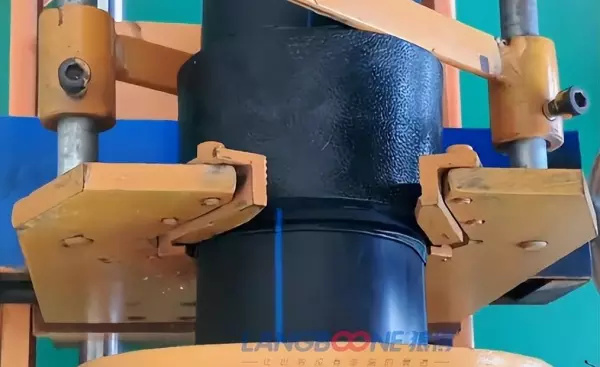 衬塑钢管连接方式用什么焊接最好(3)