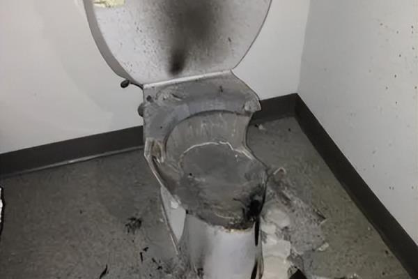 马桶爆炸有什么前兆吗.