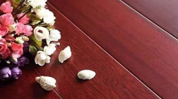 印茄木和菠萝格的区别(1)