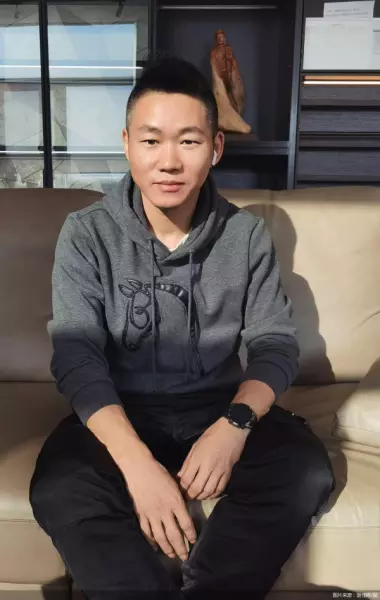博洛尼蔡明和博洛尼蔡兴国的关系(1)