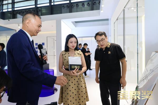 雷乐淋浴房是不是一线品牌.