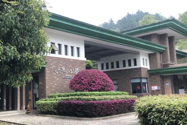岳麓山公馆别墅为啥停售.