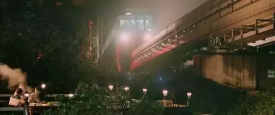 重庆五小区150的爱情在哪里(16)