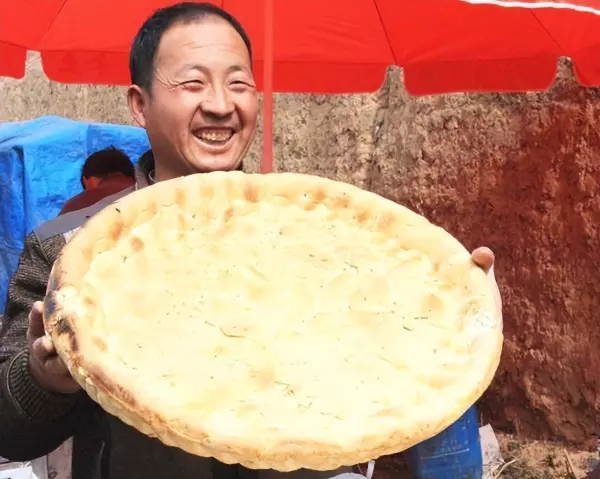 房子半边盖面条像腰带指的是哪个地区的民俗(8)
