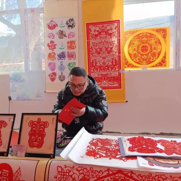 剪纸镂空的技法是什么意思(1)