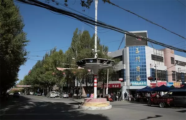 什么的街上有一座座什么的楼房(10)