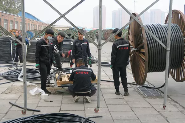 电源线型号240是什么意思(1)