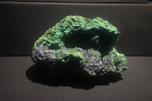 石英的颜色条痕透明度光泽硬度.