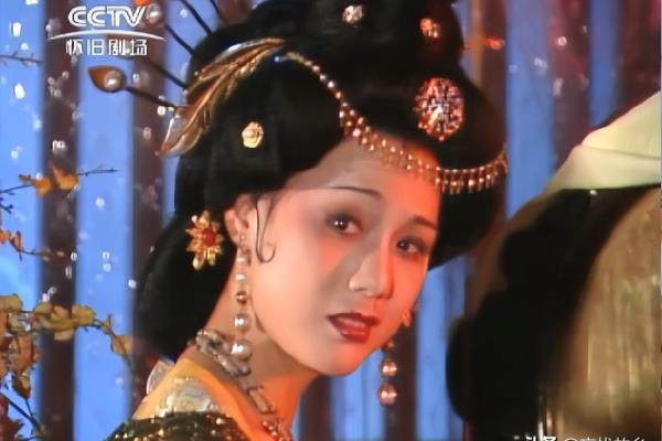 肙怎么读什么意思.