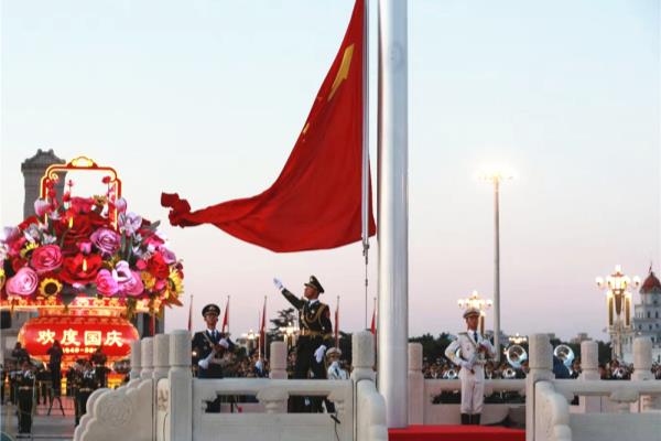 旗台一般放置什么位置.
