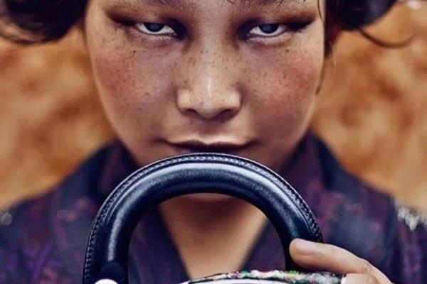 吊眉眼是什么意思.